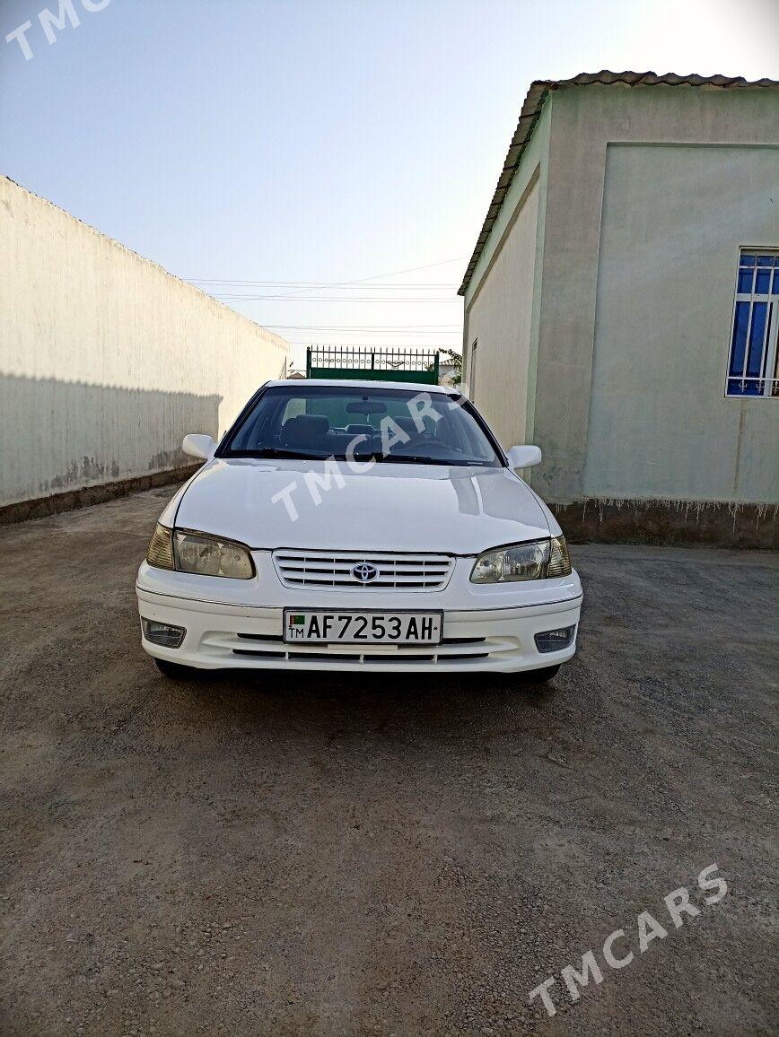Toyota Camry 1997 - 110 000 TMT - Теджен - img 3