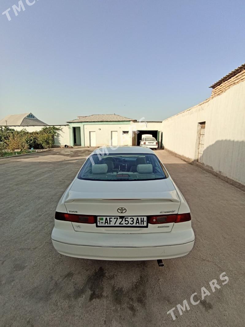 Toyota Camry 1997 - 110 000 TMT - Теджен - img 4