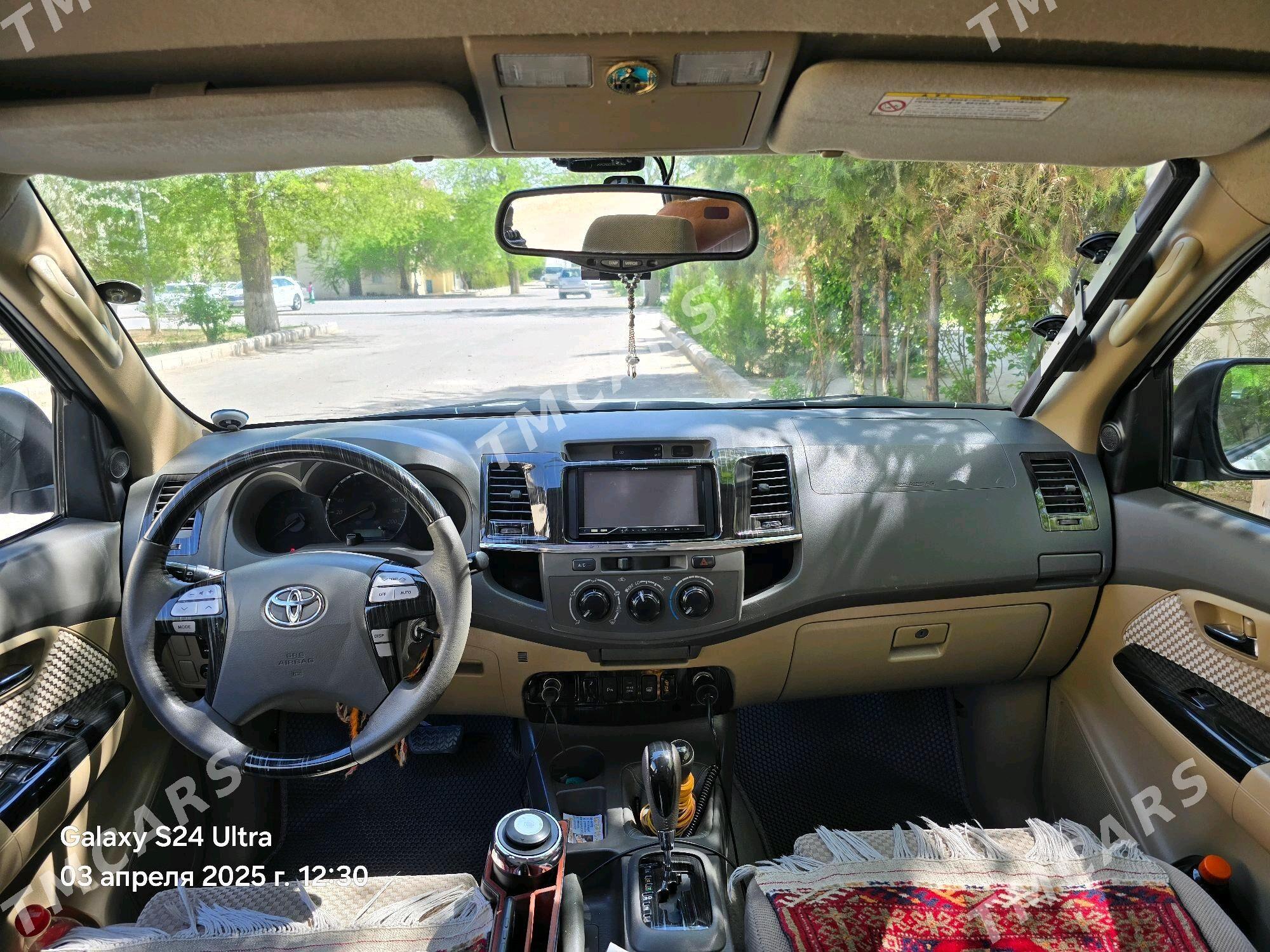 Toyota Fortuner 2013 - 370 000 TMT - 30 mkr - img 6