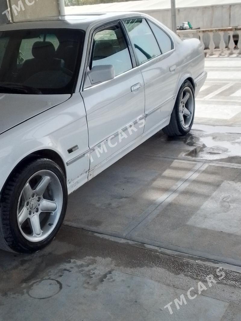 BMW 525 1992 - 40 000 TMT - Мургап - img 2