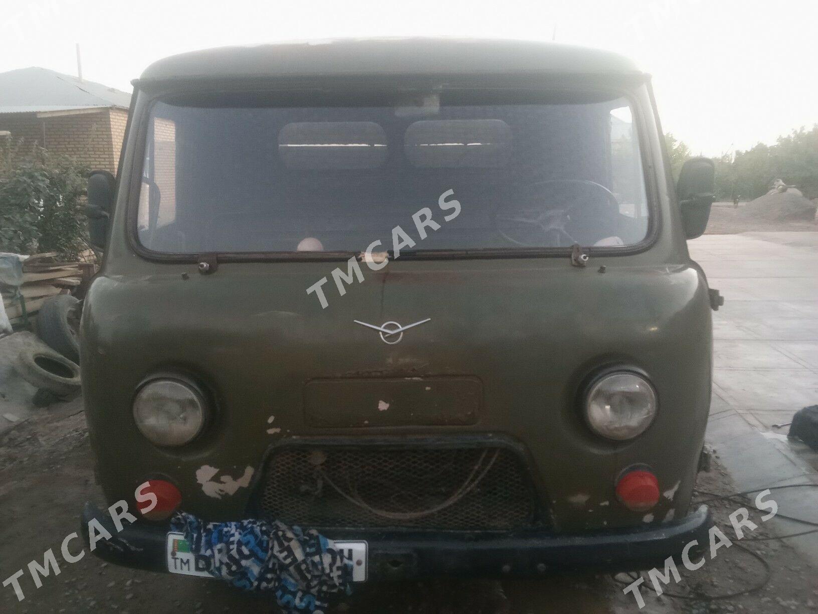 UAZ 462 1983 - 22 000 TMT - Серахс - img 1