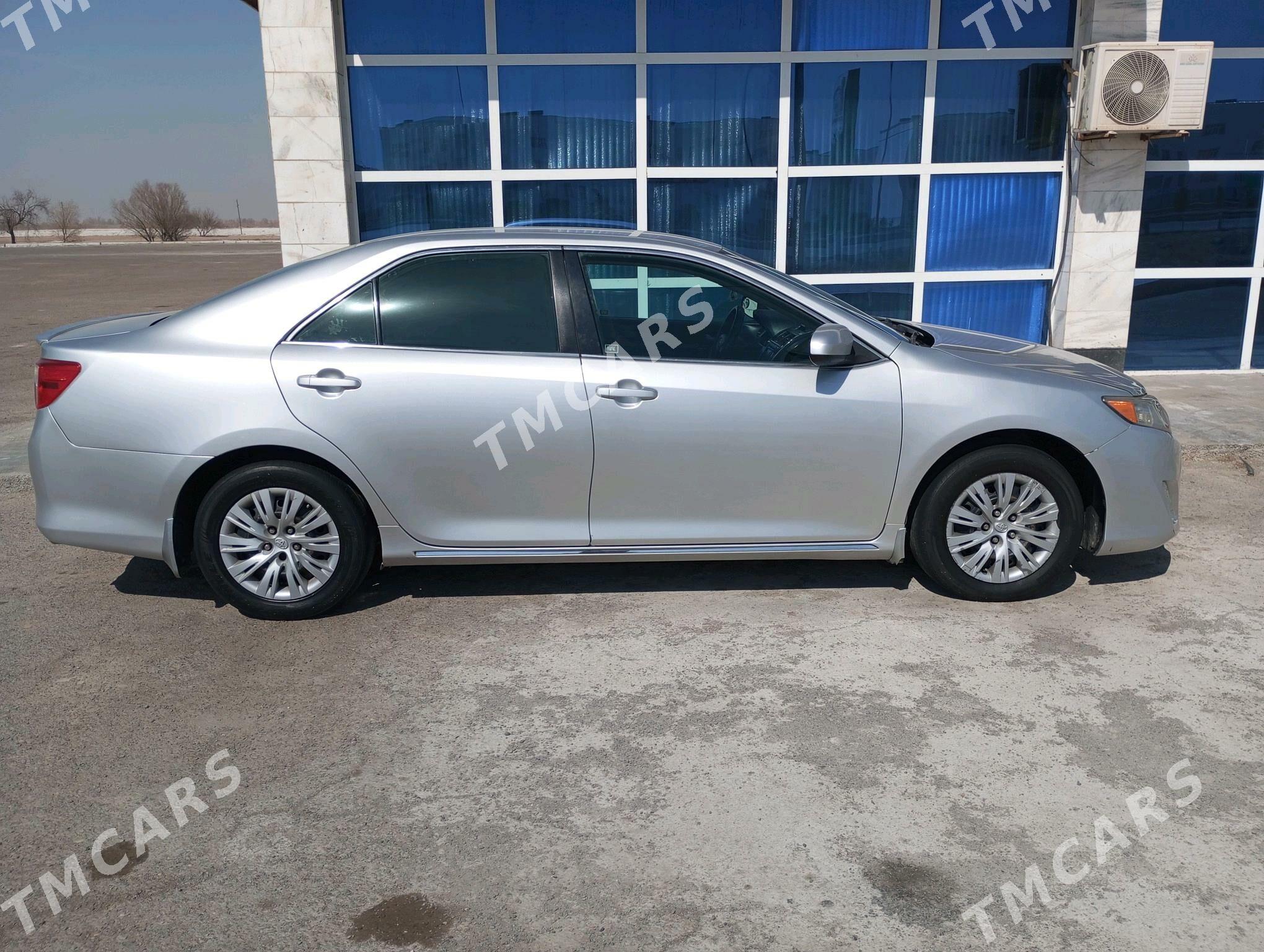 Toyota Camry 2013 - 230 000 TMT - Daşoguz - img 2