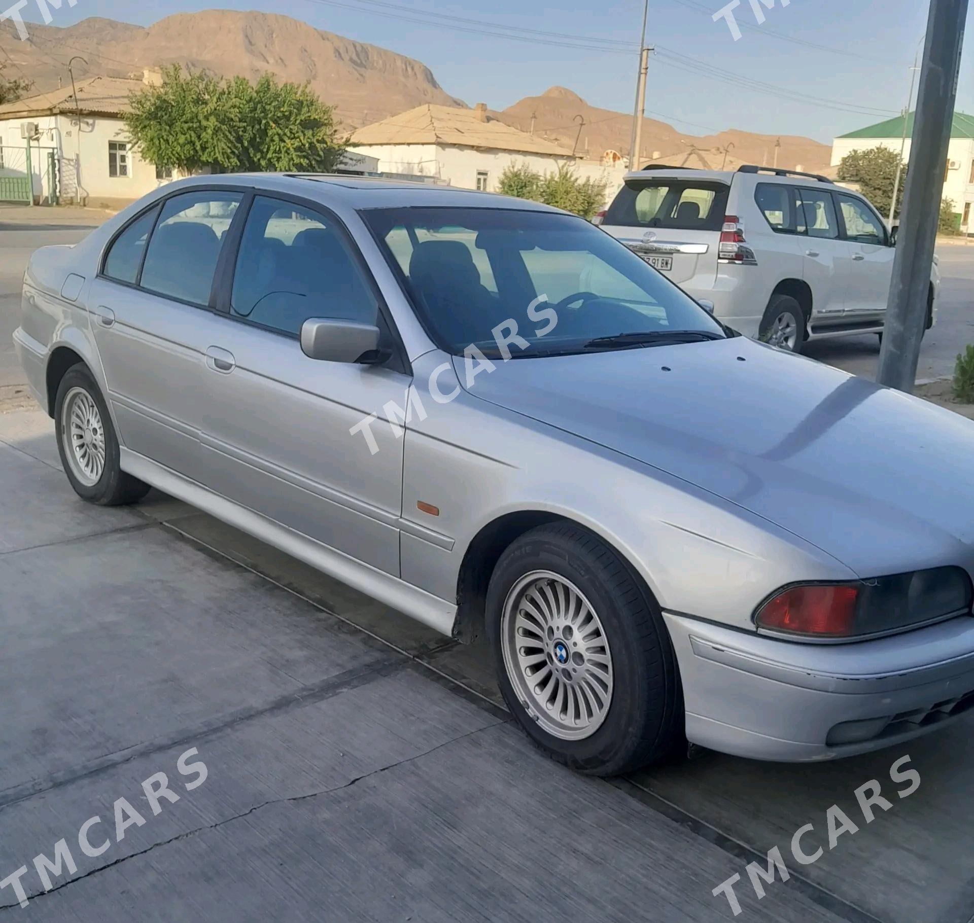 BMW 525 1998 - 90 000 TMT - Balkanabat - img 3