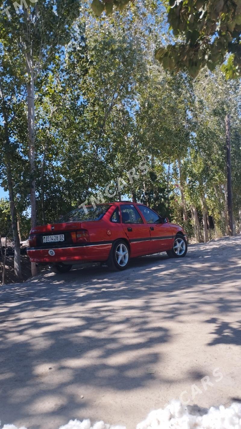 Opel Vectra 1993 - 39 000 TMT - Губадаг - img 4