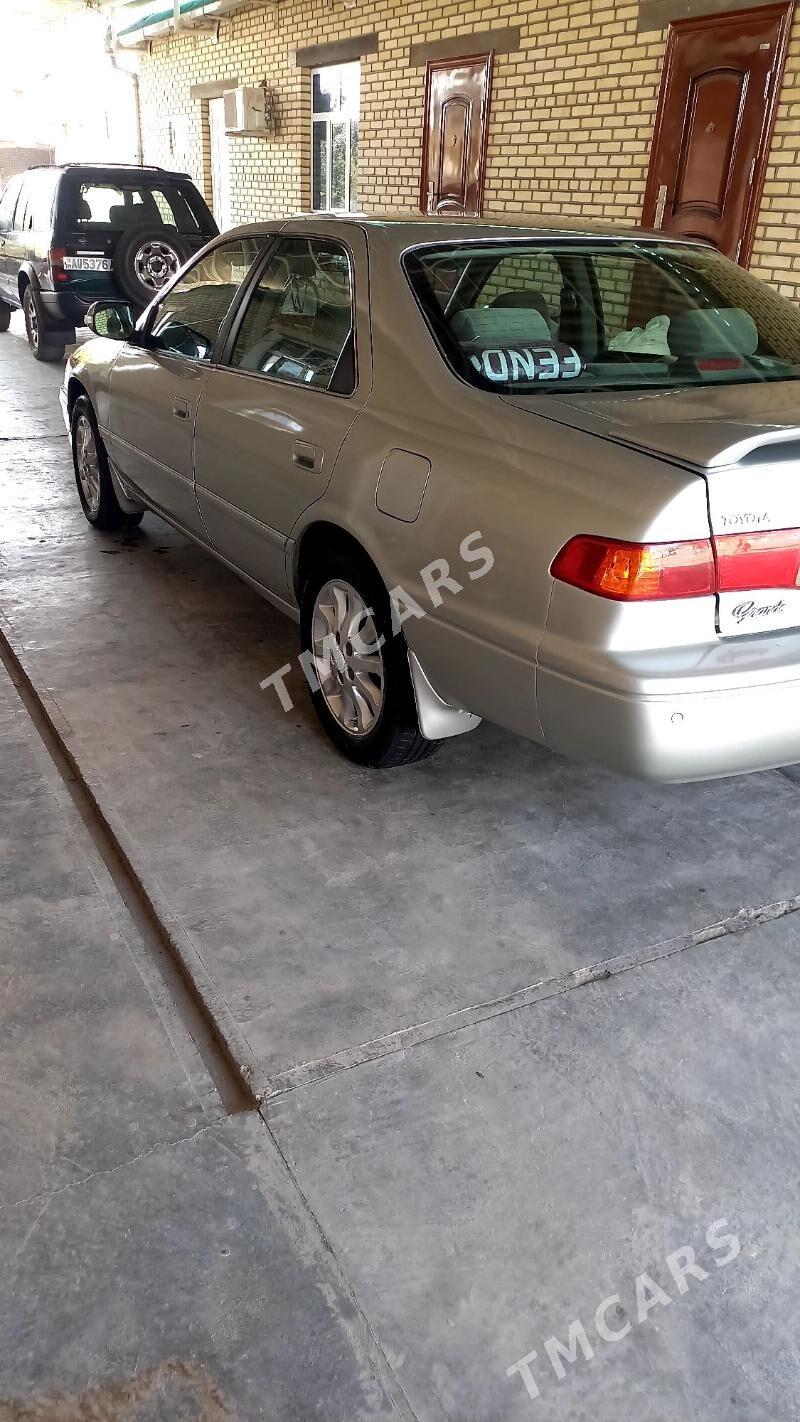 Toyota Camry 2001 - 175 000 TMT - Kaka - img 2