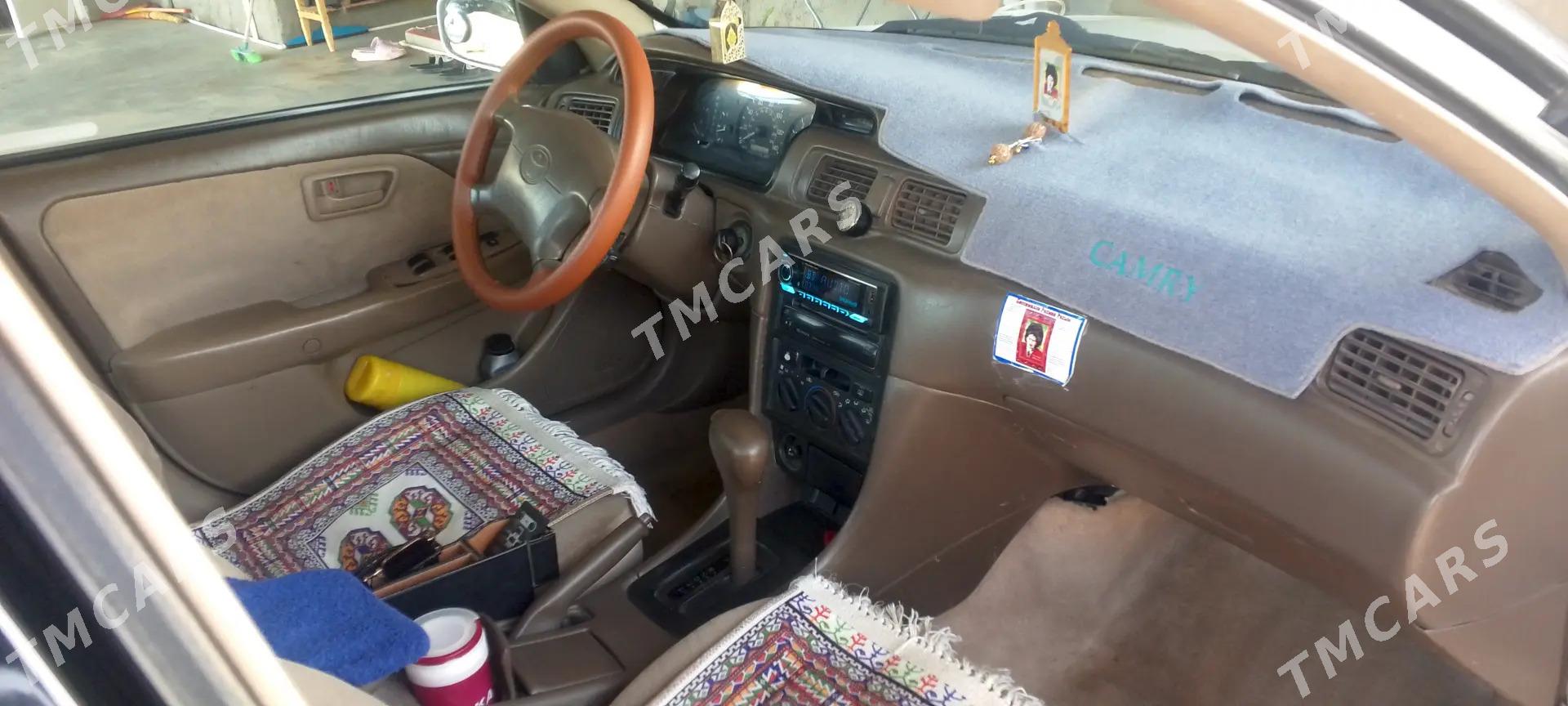 Toyota Camry 1999 - 106 000 TMT - Sarahs - img 5