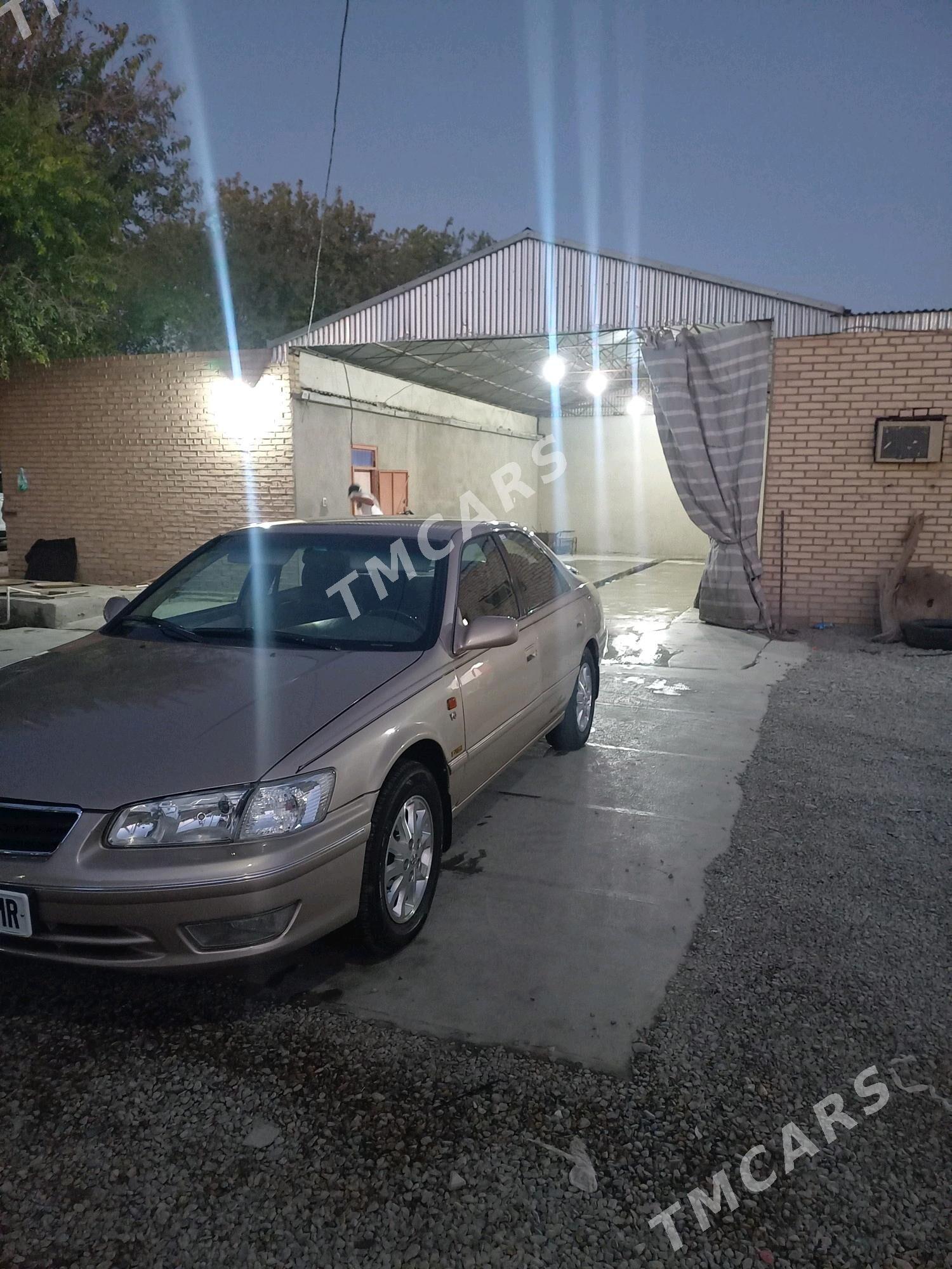 Toyota Camry 2000 - 155 000 TMT - Мары - img 2