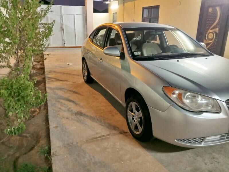 Hyundai Elantra 2009 - 125 000 TMT - Parahat 4 - img 2