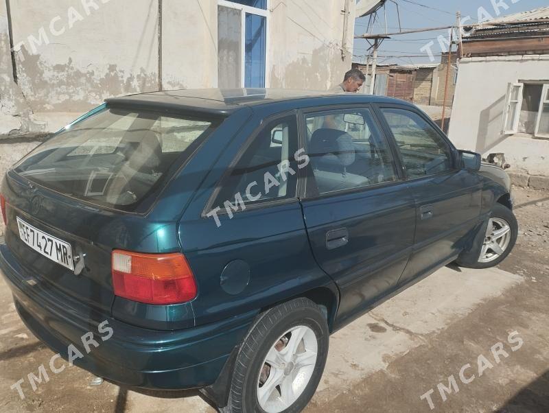 Opel Astra 1992 - 420 000 TMT - Мары - img 3
