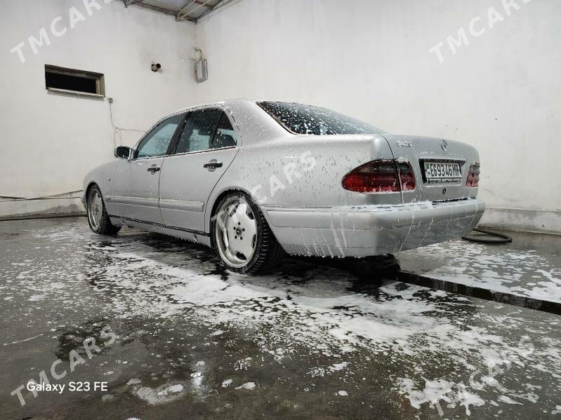 Mercedes-Benz E430 2000 - 95 000 TMT - Мары - img 3