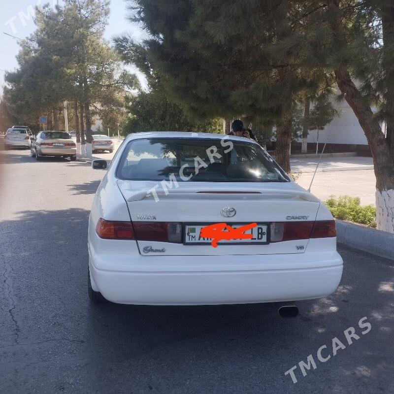 Toyota Camry 2000 - 120 000 TMT - Türkmenabat - img 5