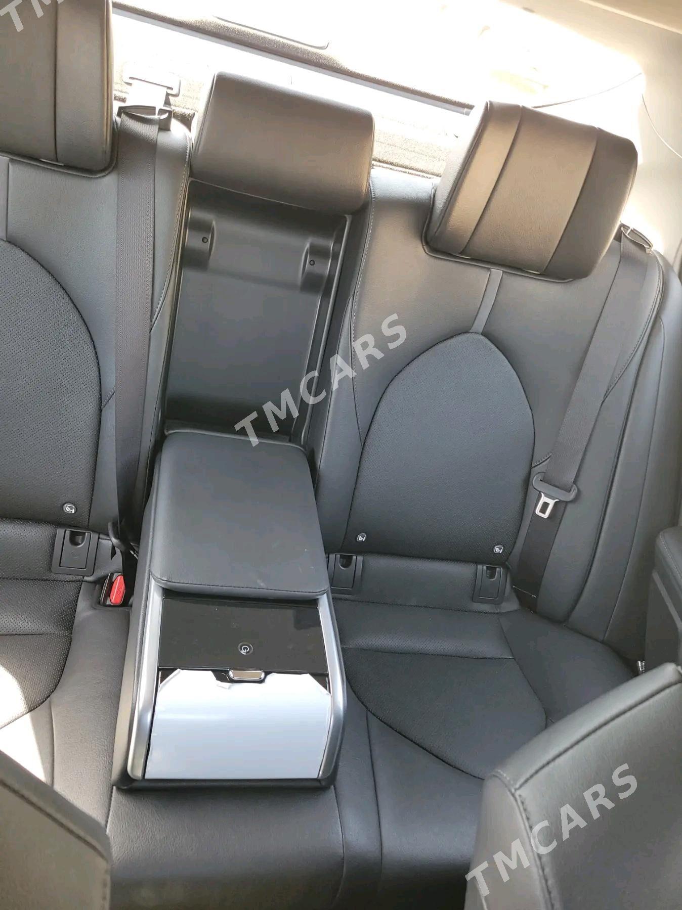 Toyota Camry 2023 - 695 000 TMT - Aşgabat - img 8