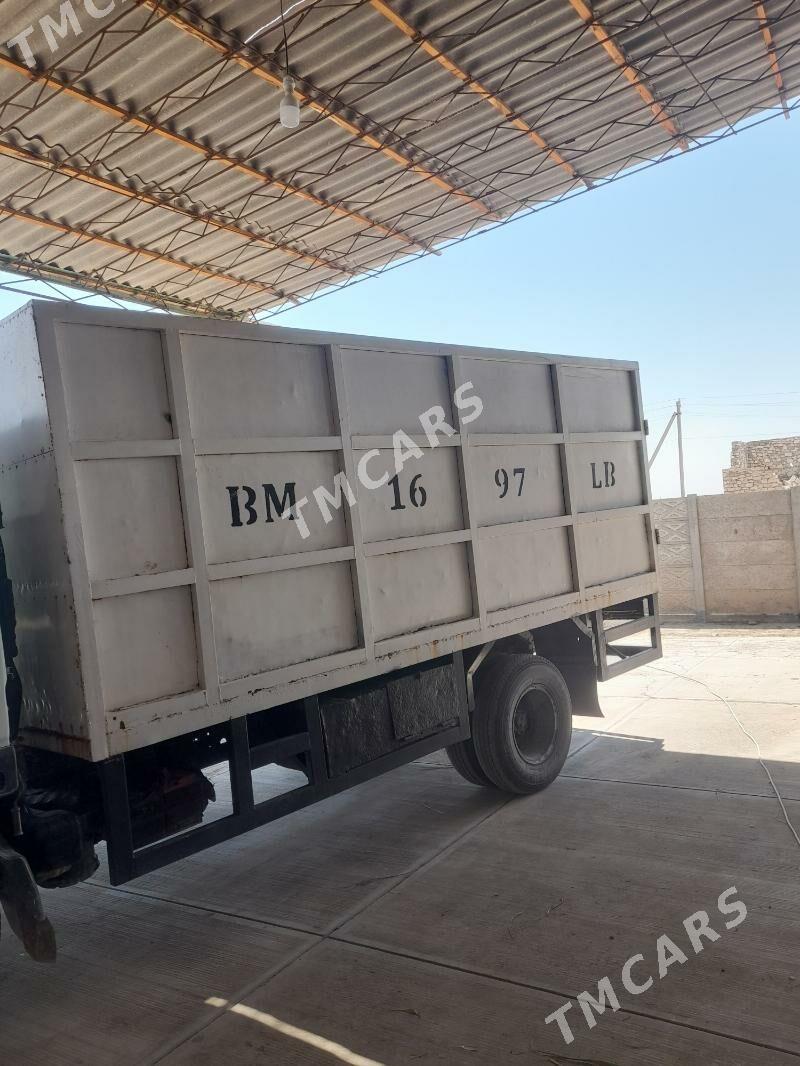 Mitsubishi Canter 2002 - 220 000 TMT - Койтендаг - img 2