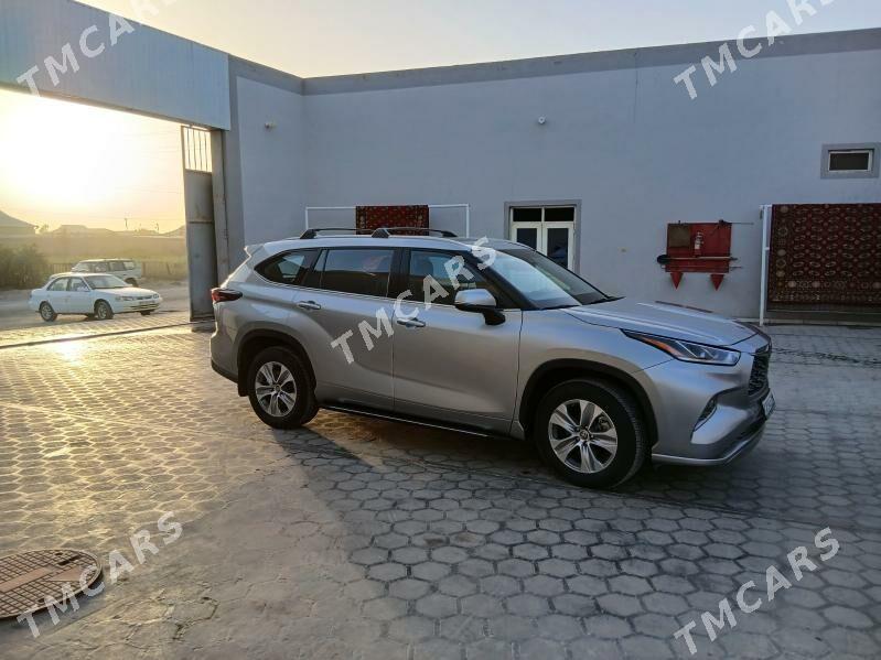 Toyota Highlander 2024 - 500 000 TMT - Wekilbazar - img 9