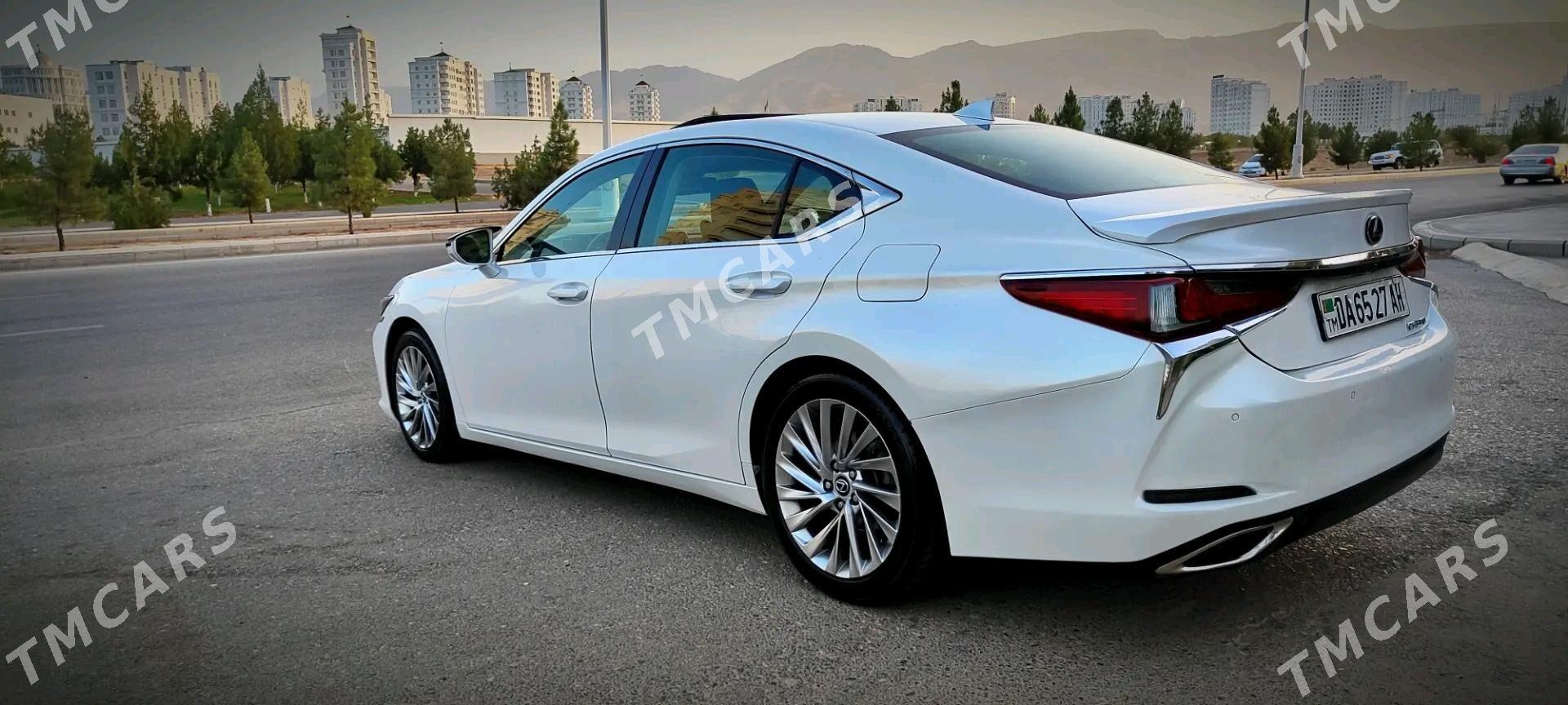 Lexus ES 350 2019 - 589 000 TMT - Parahat 6 - img 2
