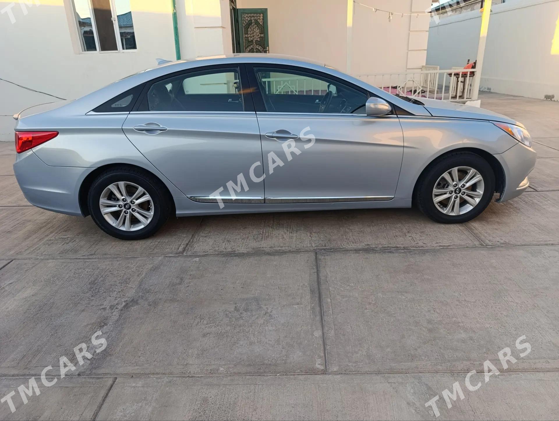 Hyundai Sonata 2013 - 155 000 TMT - Daşoguz - img 2