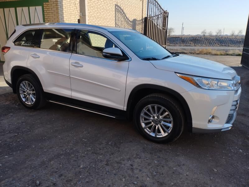 Toyota Highlander 2019 - 505 000 TMT - Ашхабад - img 2
