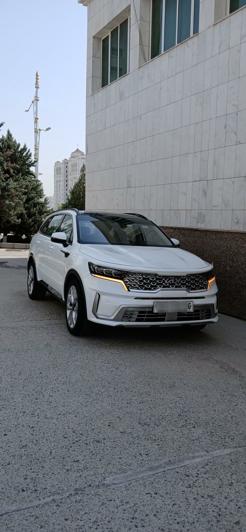 Kia Sorento 2022 - 350 000 TMT - ул. Подвойского (Битарап Туркменистан шаёлы) - img 2