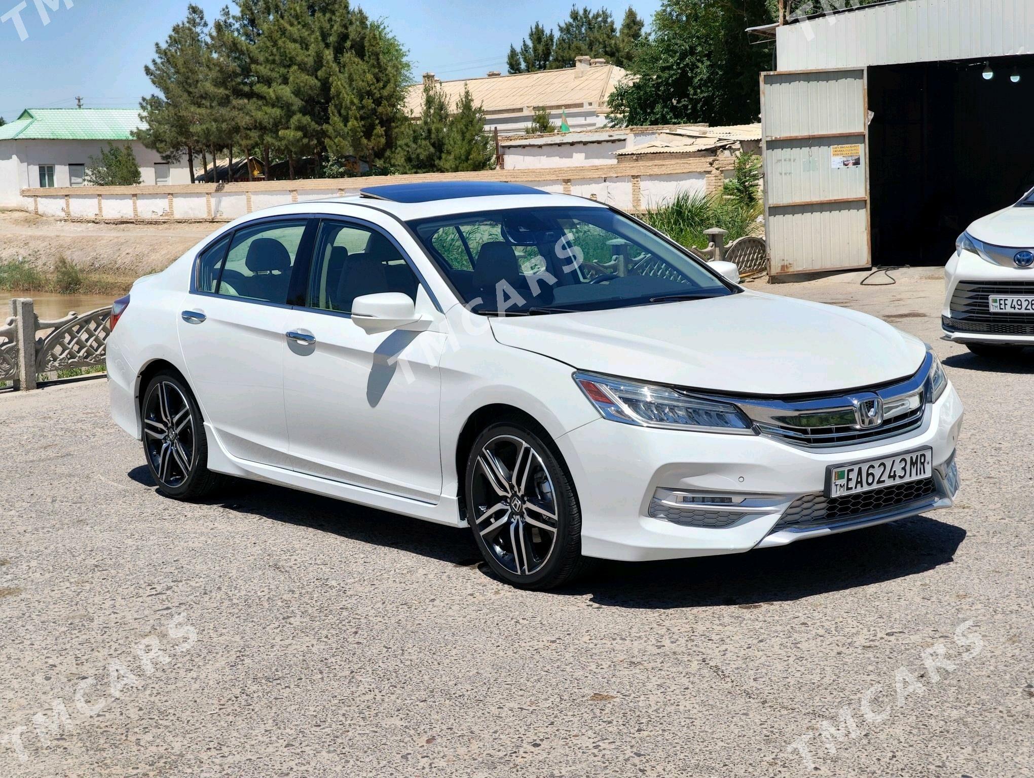 Honda Accord 2017 - 320 000 TMT - Mary - img 3