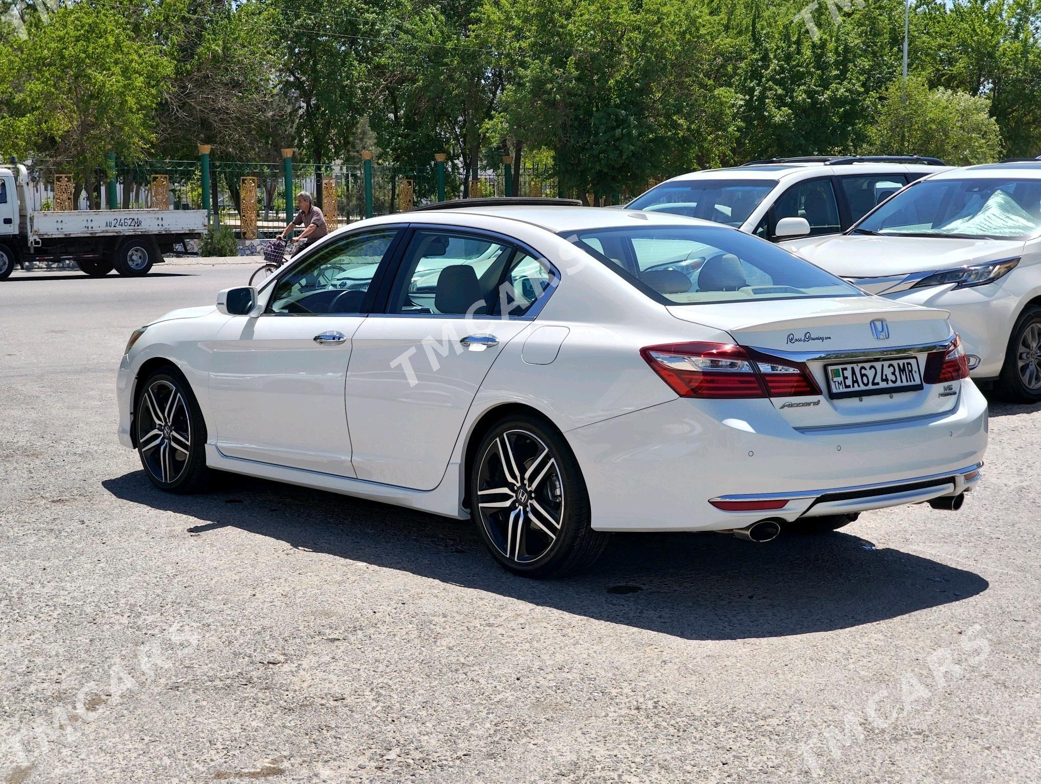 Honda Accord 2017 - 320 000 TMT - Mary - img 6
