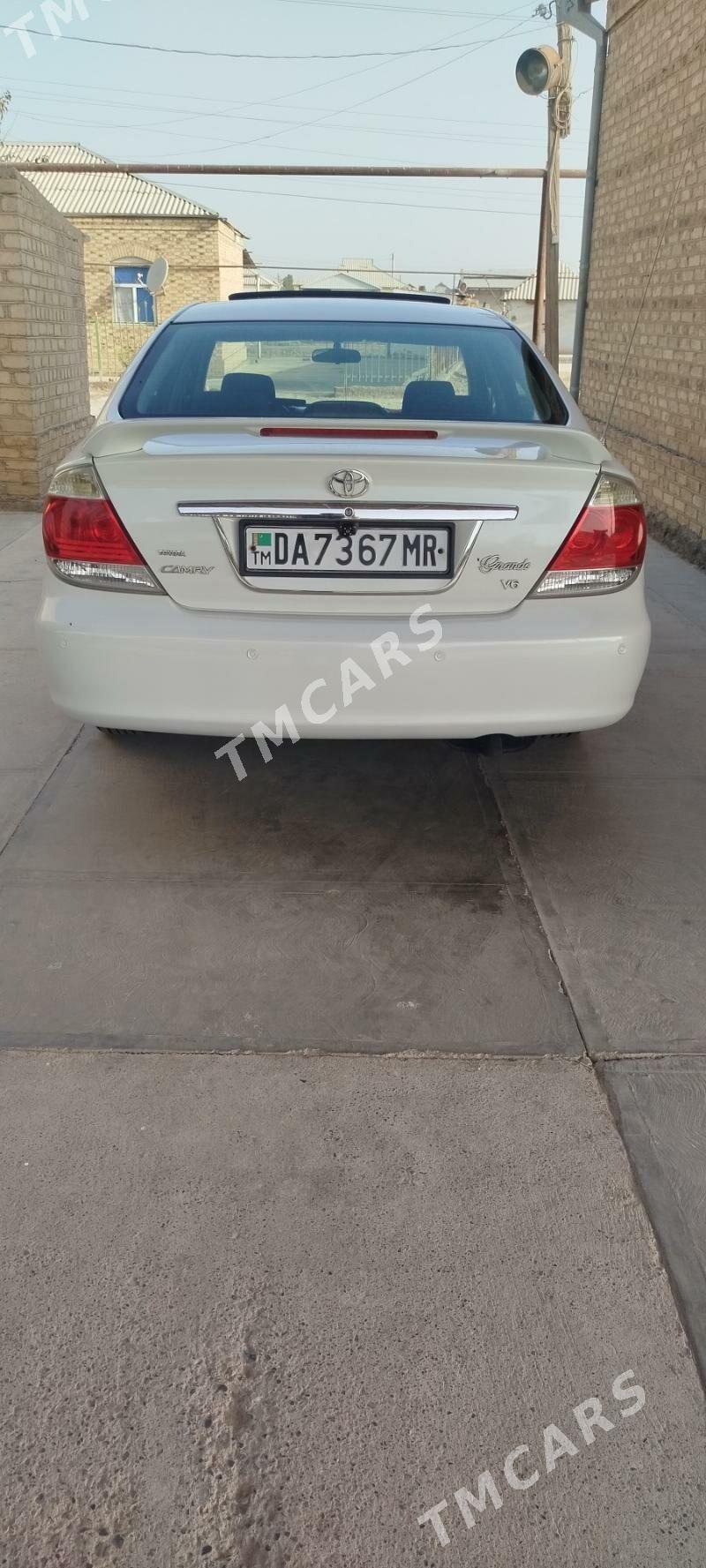 Toyota Camry 2003 - 175 000 TMT - Мургап - img 7