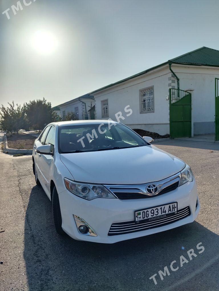 Toyota Camry 2014 - 235 000 TMT - Ашхабад - img 3