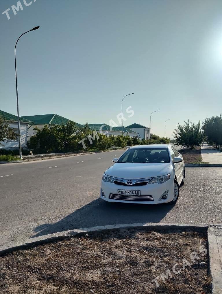 Toyota Camry 2014 - 235 000 TMT - Ашхабад - img 2