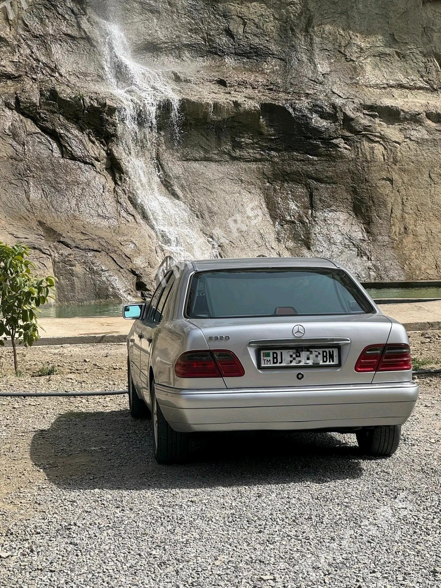 Mercedes-Benz E320 1998 - 100 000 TMT - Magtymguly - img 2