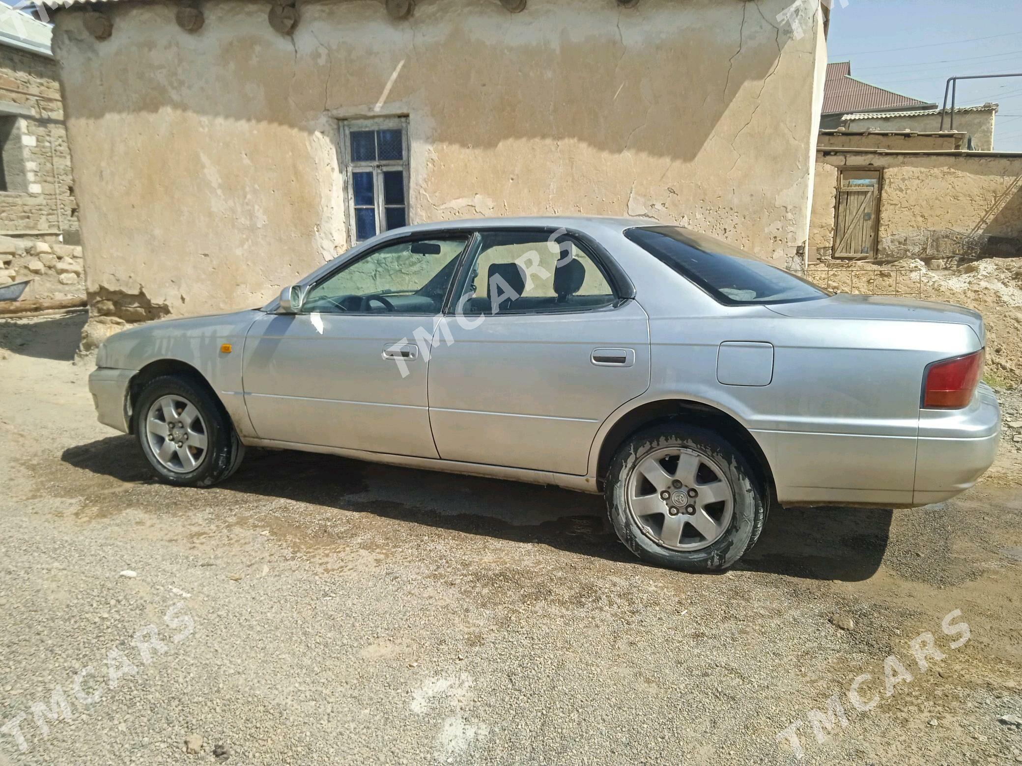 Toyota Camry 1995 - 40 000 TMT - Magdanly - img 2