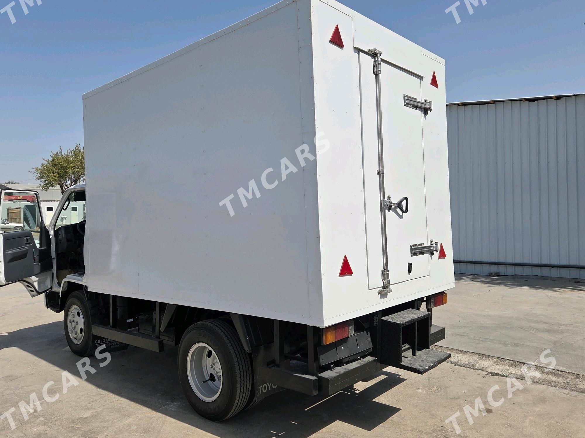 Toyota Dyna 1999 - 155 000 TMT - Мары - img 7