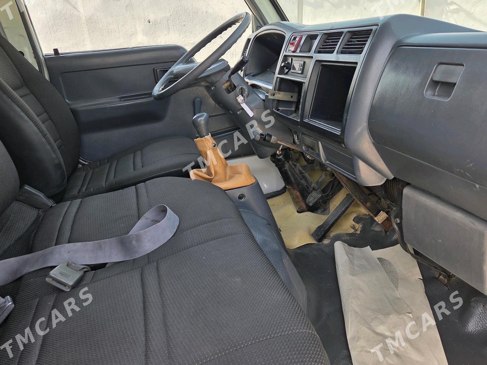 Toyota Dyna 1999 - 155 000 TMT - Мары - img 6