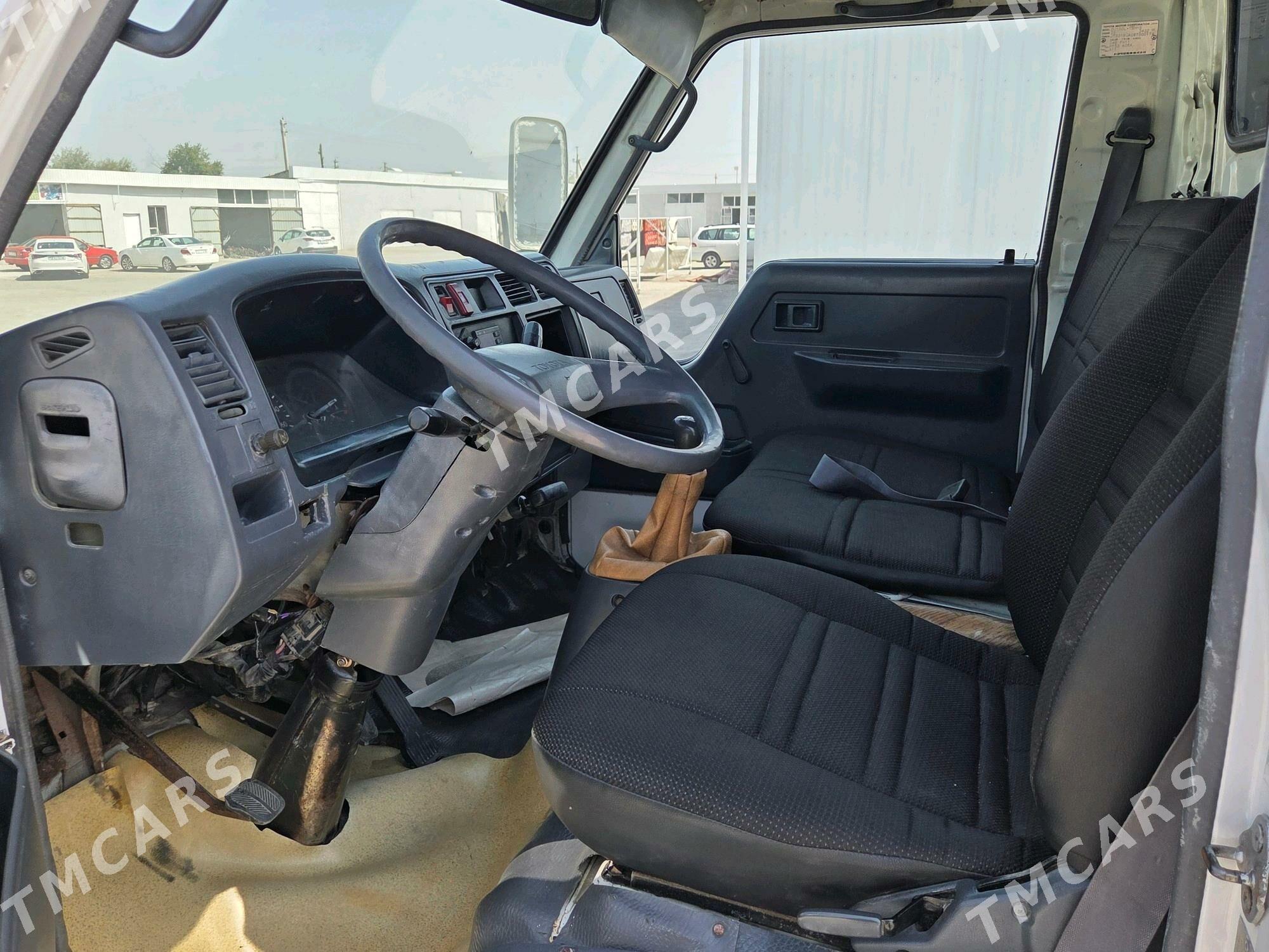 Toyota Dyna 1999 - 155 000 TMT - Мары - img 5