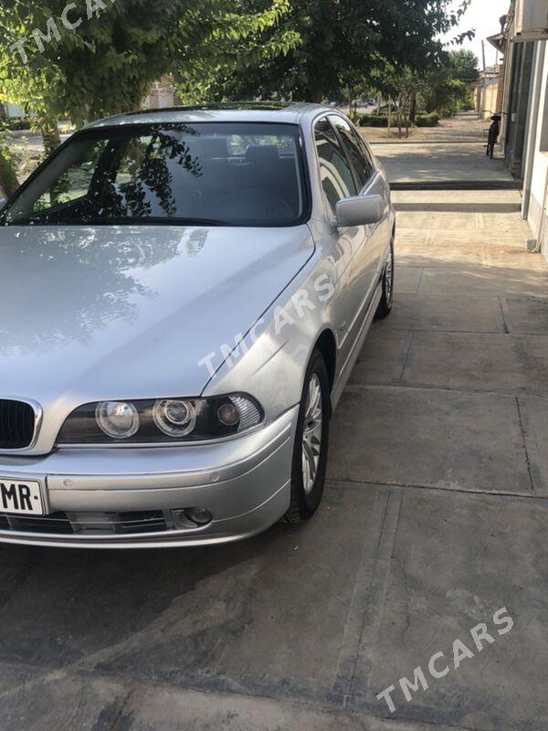 BMW 530 2002 - 119 000 TMT - Байрамали - img 3