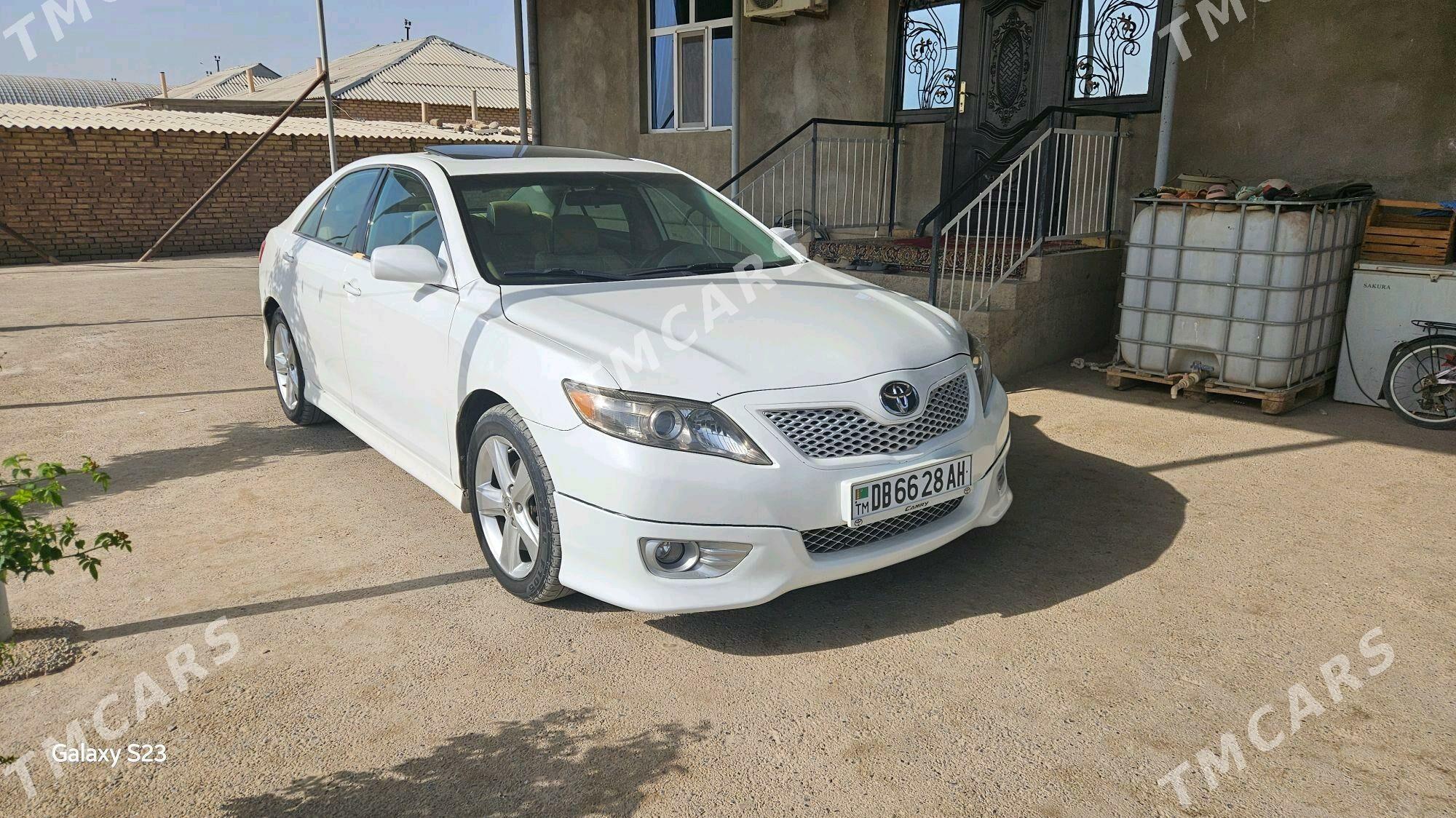 Toyota Camry 2010 - 185 000 TMT - Tejen - img 9