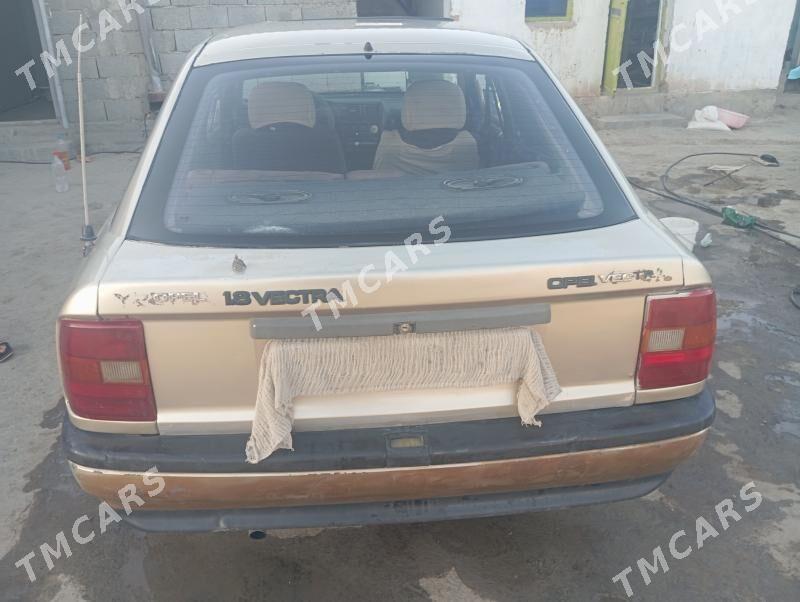Opel Vectra 1990 - 20 000 TMT - Magtymguly - img 4