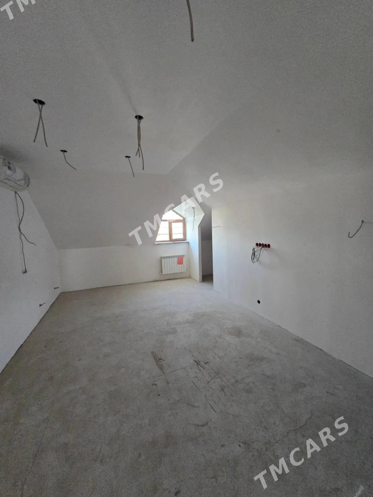 ДОМ ЧОГОНЛЫ 300М² 5-КОМНАТ - Aşgabat - img 9