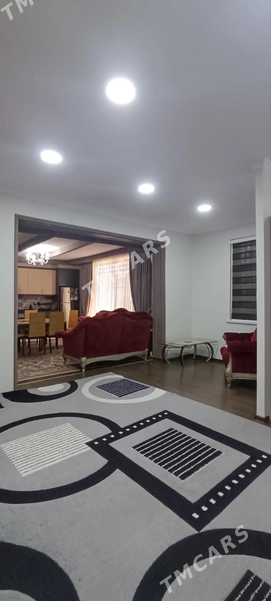 ДОМ ЕРЕВАНСКАЯ 7-КОМ 250М2 - Aşgabat - img 3