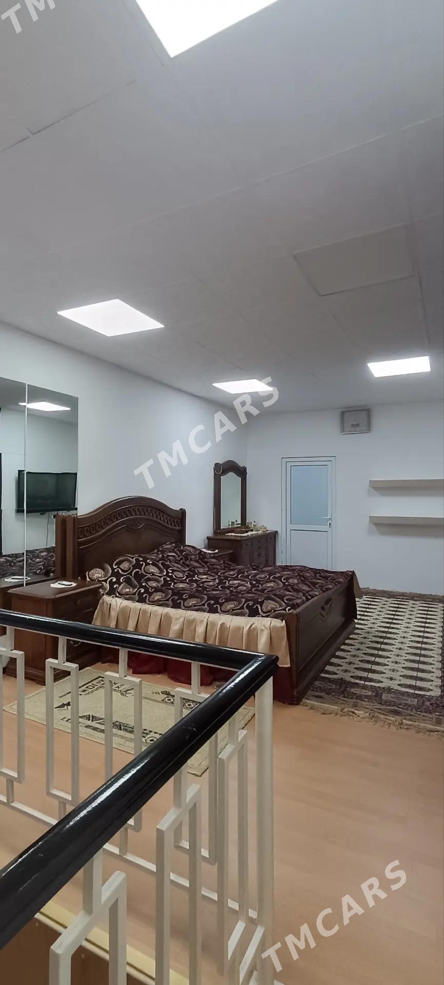 ДОМ ЕРЕВАНСКАЯ 7-КОМ 250М2 - Aşgabat - img 9