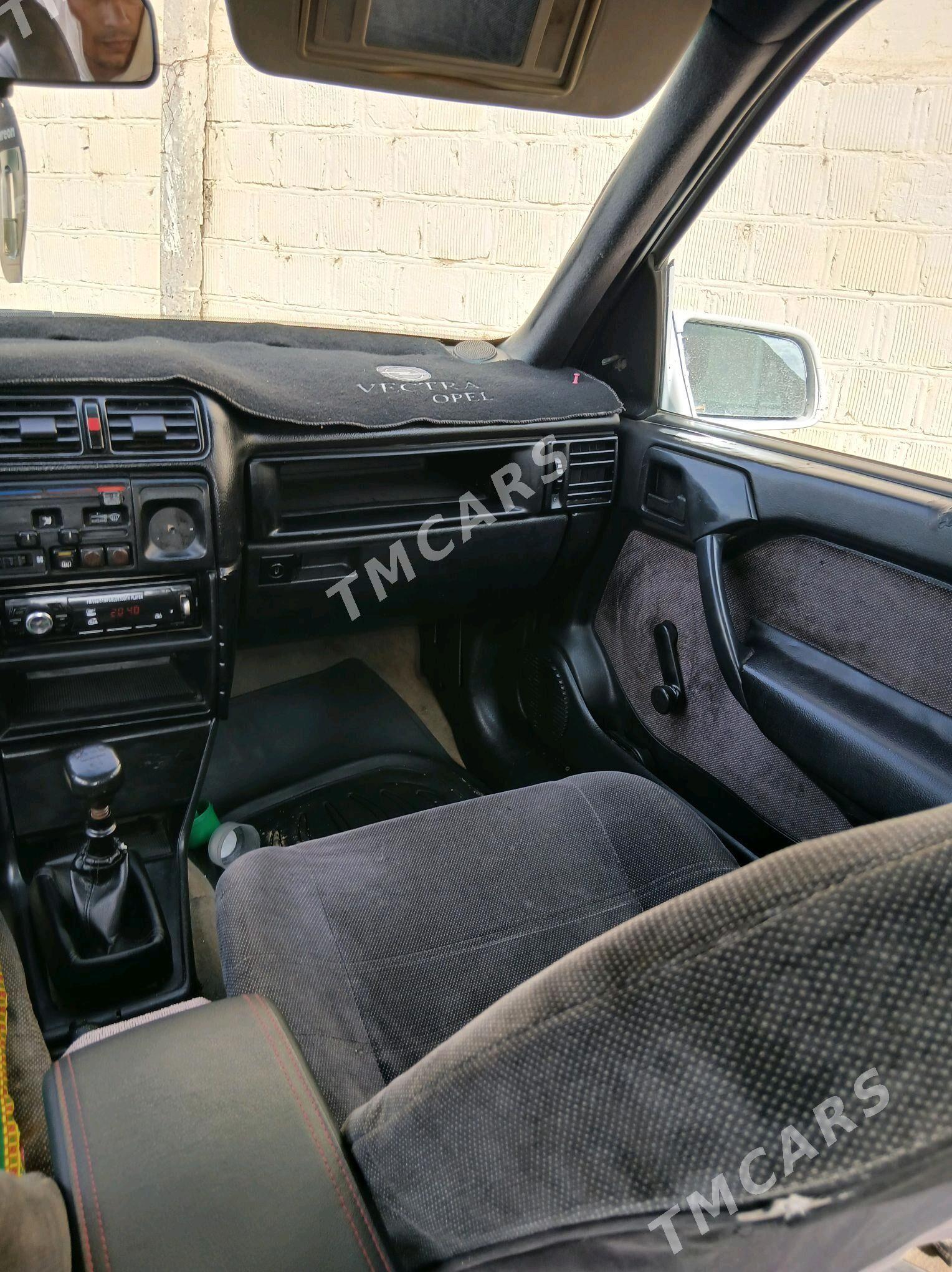 Opel Vectra 1992 - 30 000 TMT - Ak bugdaý etraby - img 6