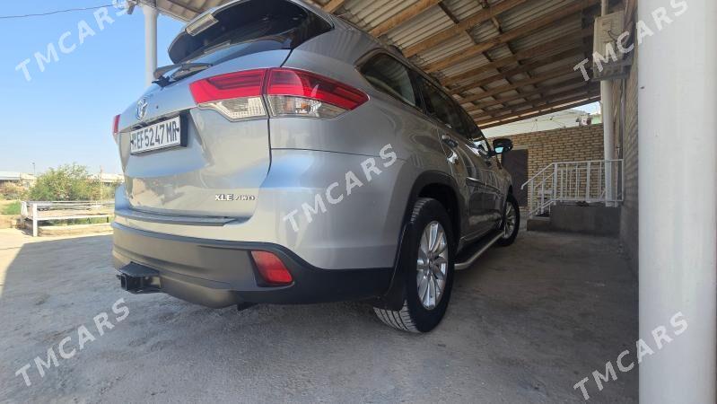 Toyota Highlander 2017 - 425 000 TMT - Мургап - img 4