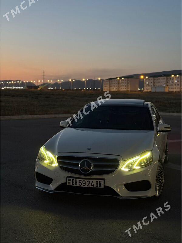 Mercedes-Benz E300 2010 - 400 000 TMT - Balkanabat - img 2