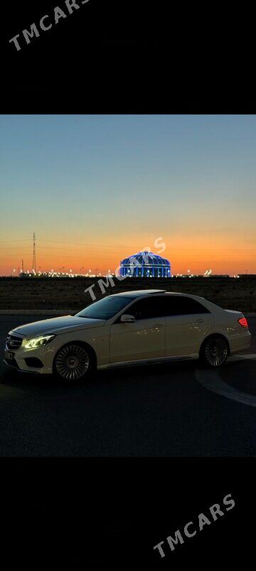 Mercedes-Benz E300 2010 - 400 000 TMT - Balkanabat - img 5