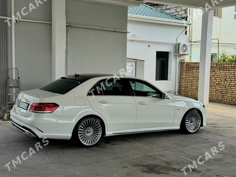 Mercedes-Benz E300 2010 - 400 000 TMT - Balkanabat - img 8
