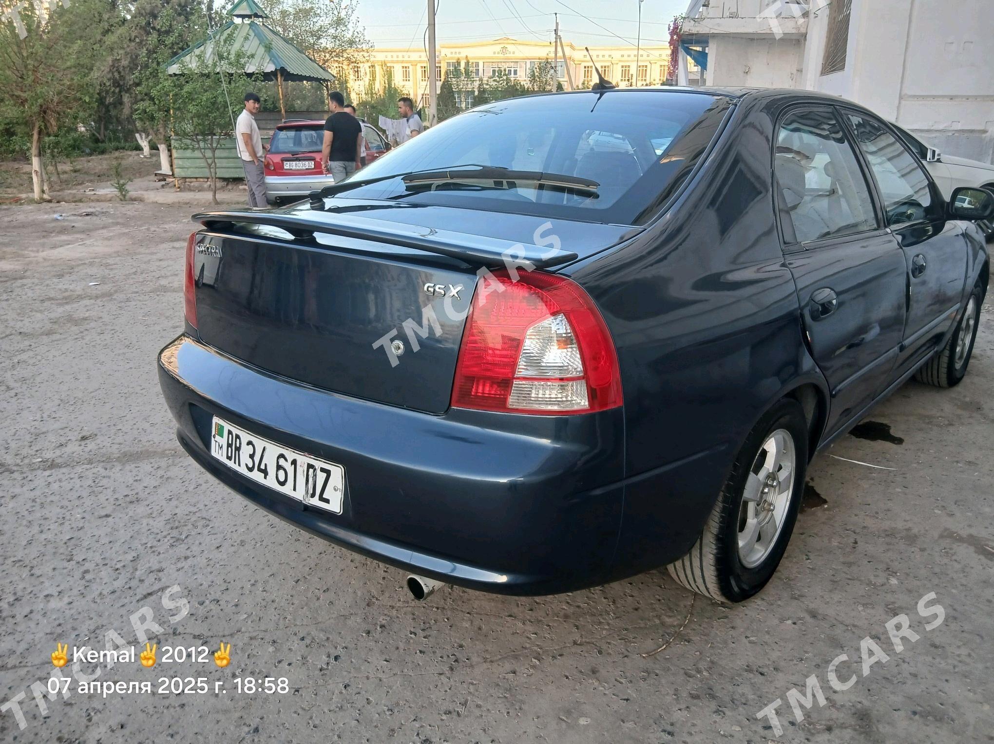 Kia Spectra 2001 - 50 000 TMT - Дашогуз - img 3