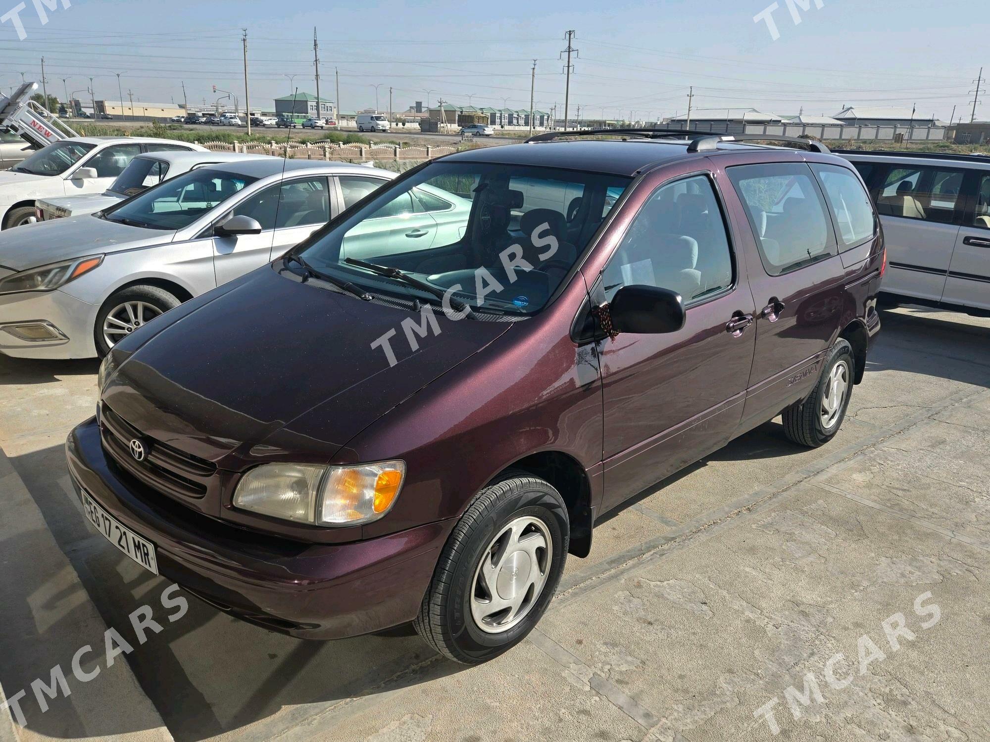 Toyota Sienna 2000 - 150 000 TMT - Байрамали - img 3