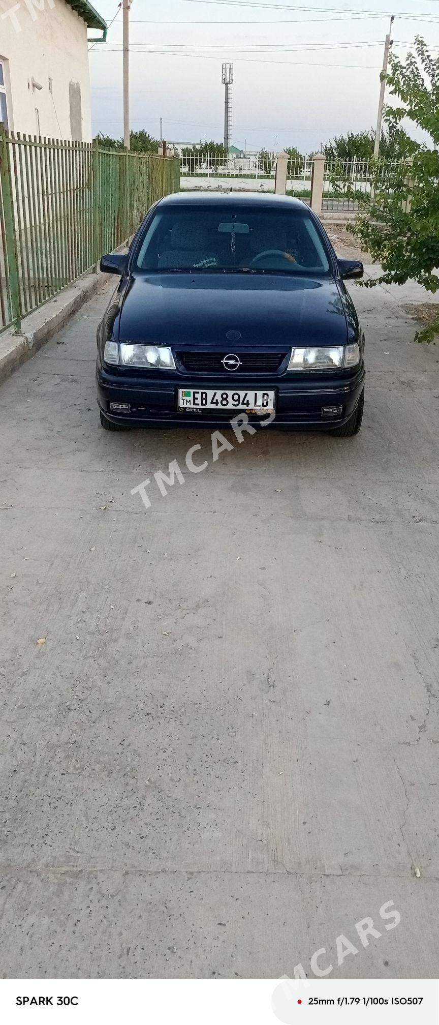 Opel Vectra 1992 - 45 000 TMT - Garabekewül - img 2