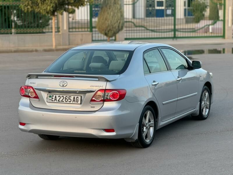 Toyota Corolla 2013 - 210 000 TMT - Aşgabat - img 5
