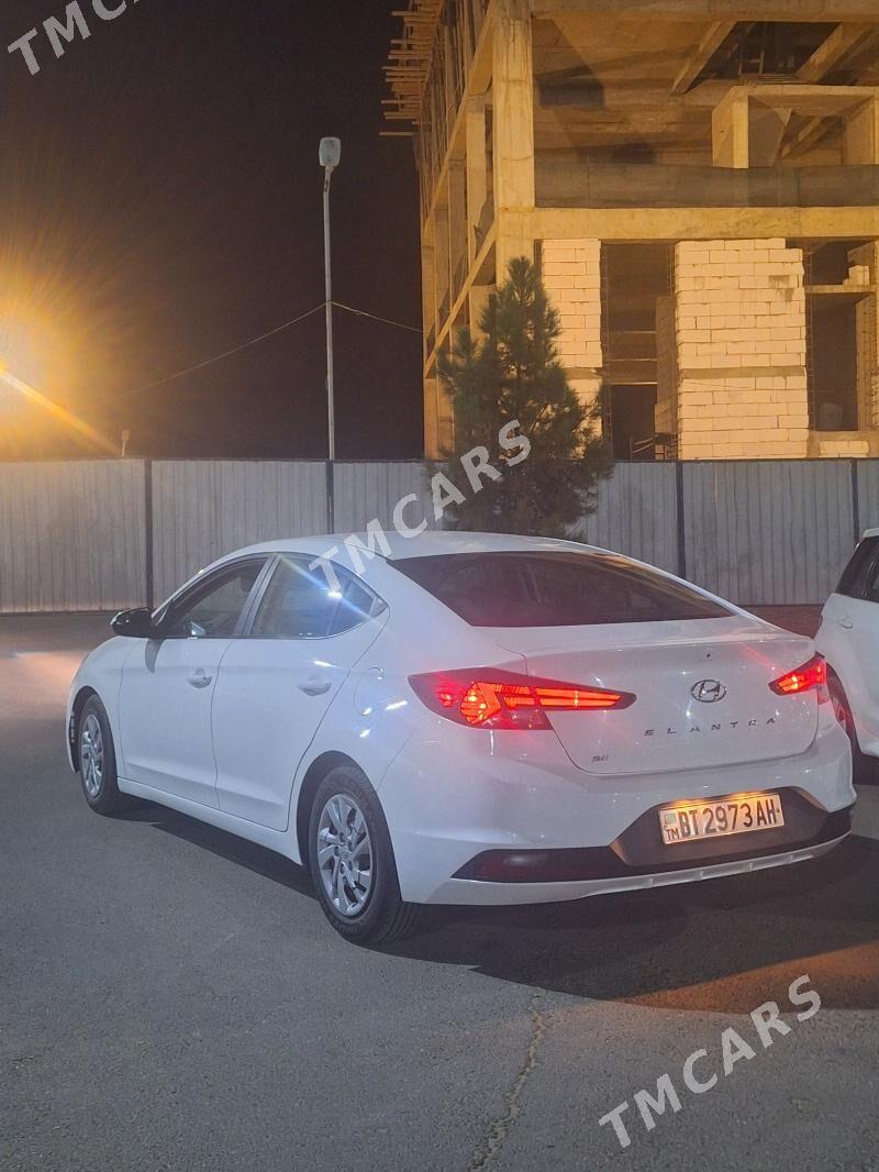 Hyundai Elantra 2020 - 189 000 TMT - 11 мкр - img 4