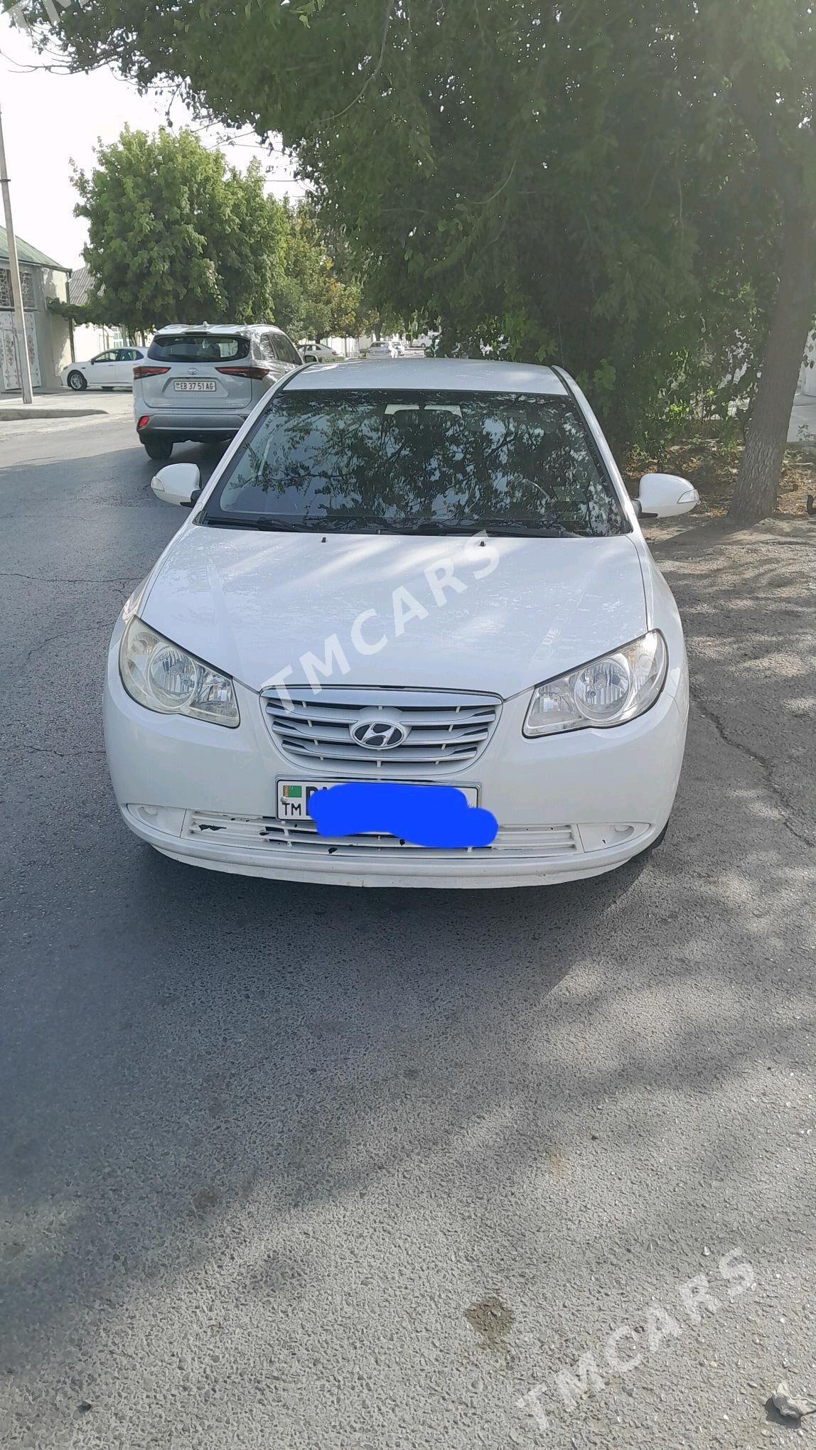 Hyundai Elantra 2010 - 165 000 TMT - Hitrowka - img 4