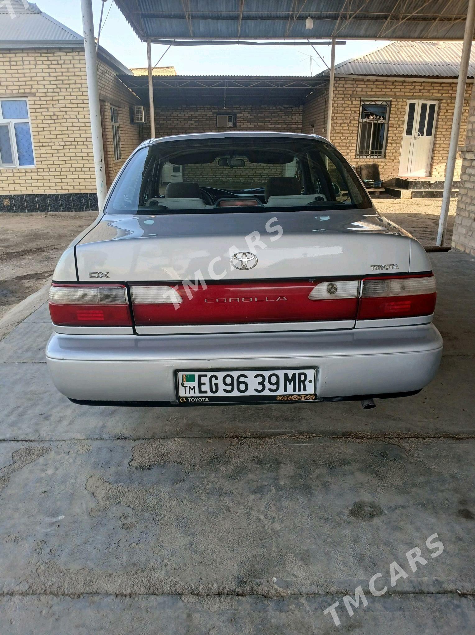 Toyota Corolla 1994 - 85 000 TMT - Мары - img 4